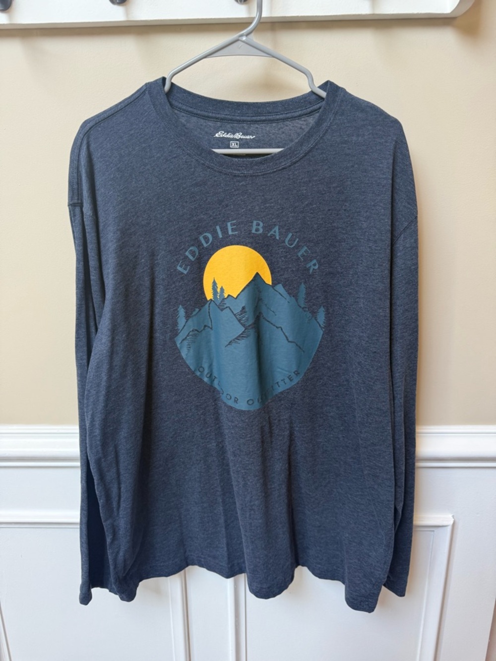 Eddie Bauer Heather Navy Long Sleeve Shirt